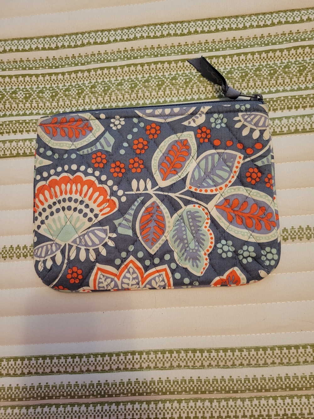 Vera Bradley Nomadic Floral Travel Set - Picture 3 of 11